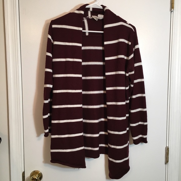 Collegiate Outfitters Sweaters - Maroon and White Striped 3/4 Sleeve Open Cardigan